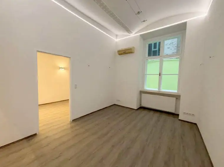 Provisionsfrei für den Mieter! Klimatisiertes 70m² EG-Büro, Barrierefrei!