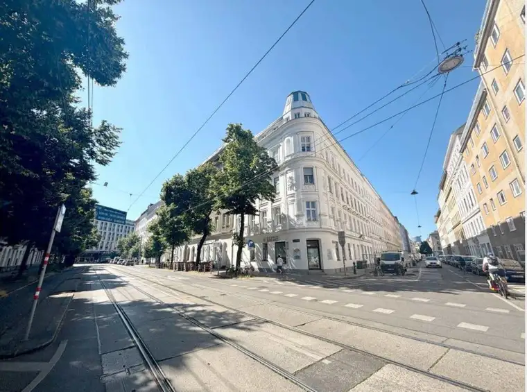 Erstbezug! 74m² Büro Rueppgasse!