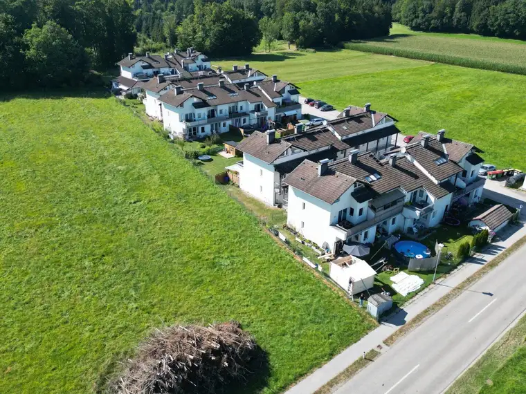 Dreizimmer Maisonette mit Balkon ab März 2026