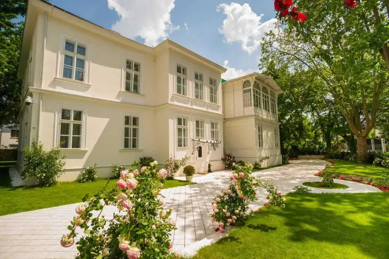 Märchenhafte exklusive Villa in Baden zu verkaufen!