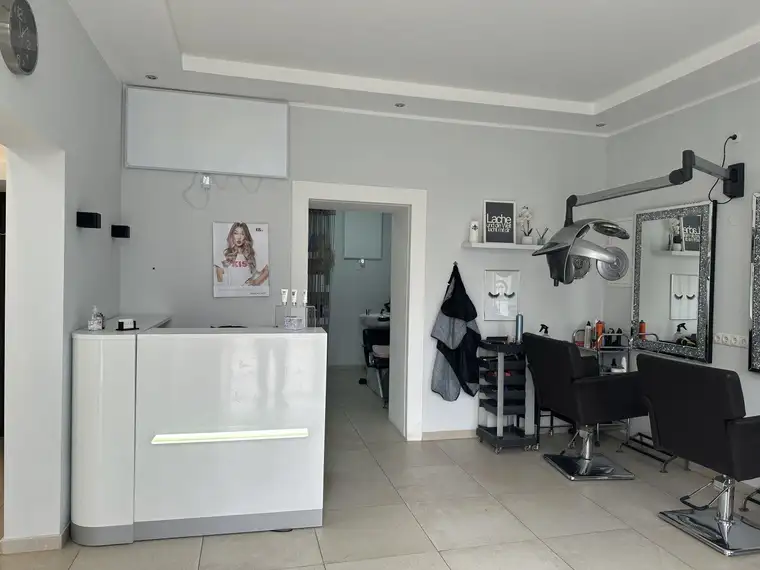 +++GESCHÄFTSLOKAL+++KOSMETIKSTUDIO+++ 16 Bezirk+++840 Euro Miete+++