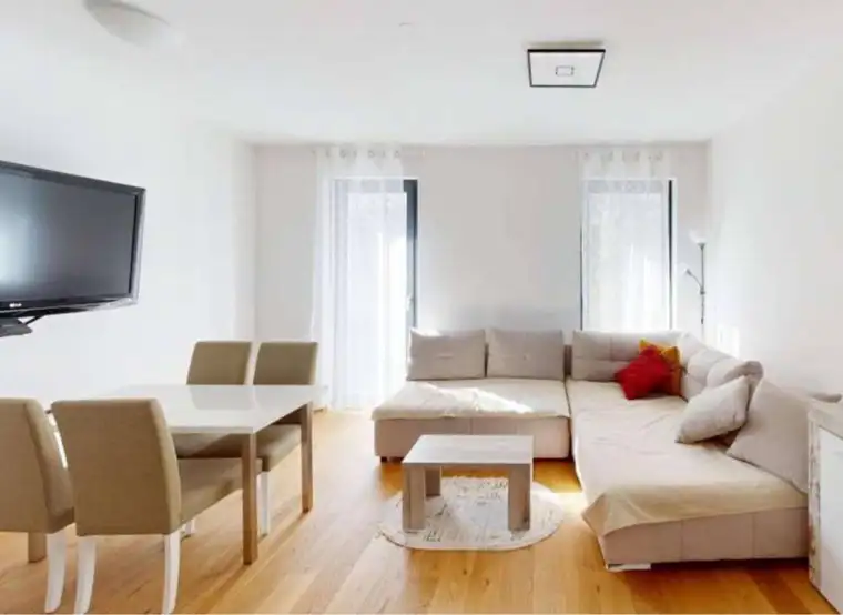 Moderne 2-Zimmer-Neubauwohnung mit Balkon &amp; Eigengarten
