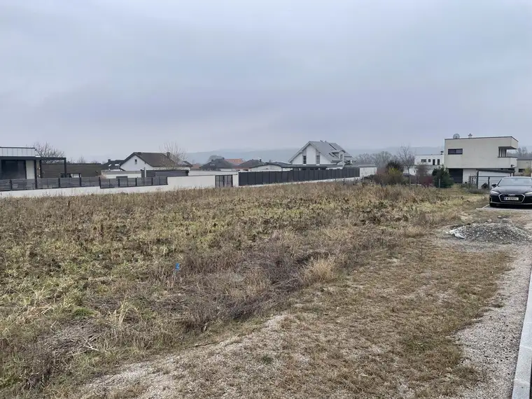 924 m² BAUGRUNDSTÜCK IN SCHATTENDORF NÄHE MATTERSBURG -- RUHELAGE!