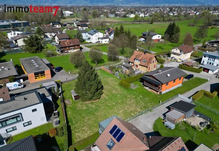 Bauparzelle zu kaufen mit Reihenhauskonzept
