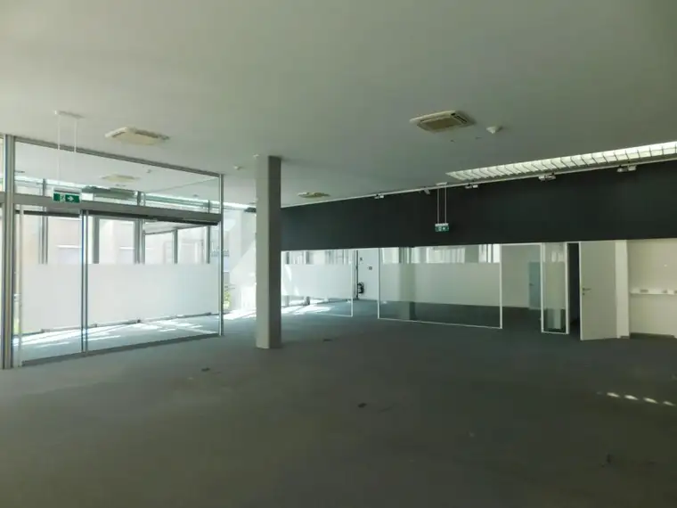 Helles Büro im Herzen der Stadt