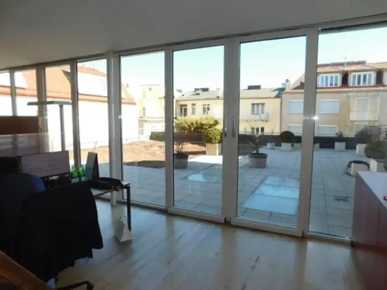 Büro mit großer Dachterrasse - Am Eisernen Tor