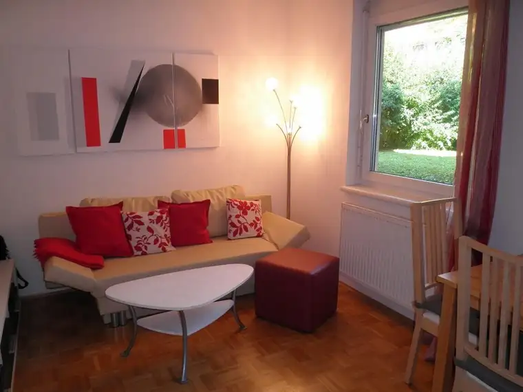 Zentrale Single/Pärchen-Wohnung in Hoflage