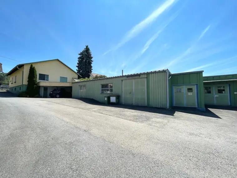 Gewerbe- und Wohnkombination in bester Zubringerlage