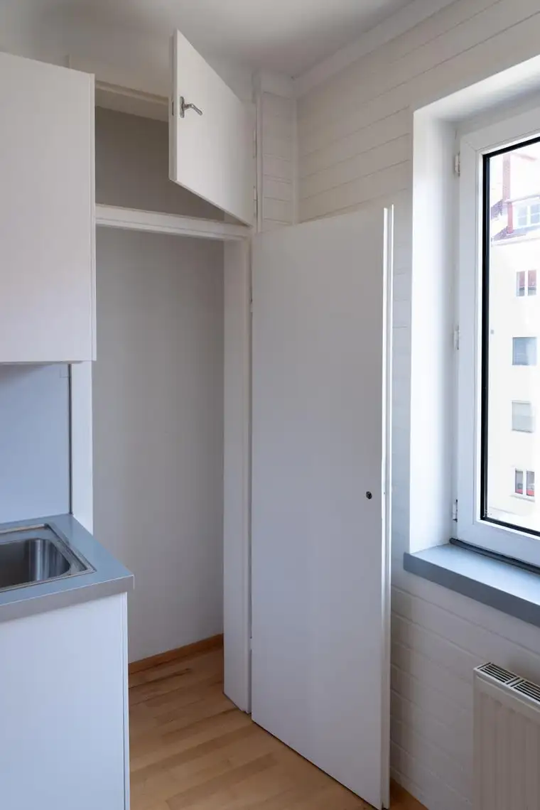 2 - Zimmer Wohnung Nähe Ursulinen und Unionhalle