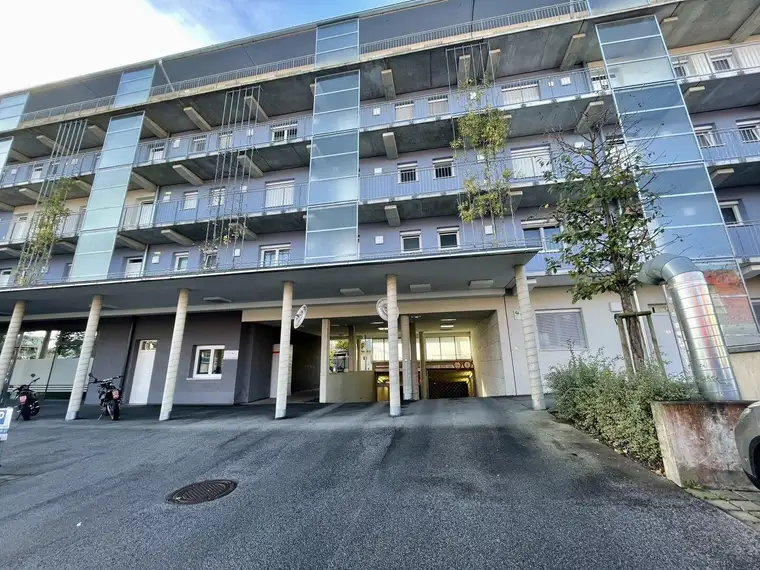 Tiefgaragenparkplatz am Johann Kamper Ring in Hart bei Graz!