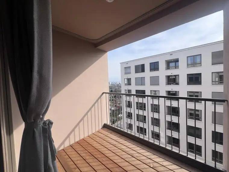 Top ausgestattete 3-Zimmer-Wohnung mit Fußbodenheizung &amp; Balkon!