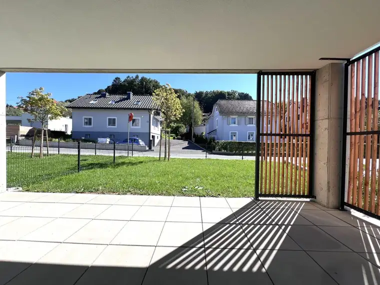 Modernes Eckreihenhaus mit schöner Freifläche