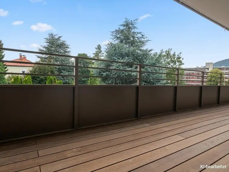 Geräumige 3 Zimmer Wohnung mit außergewöhnlicher Freifläche in Graz Andritz