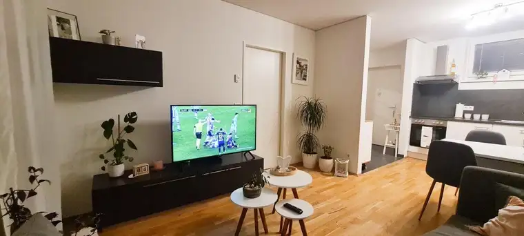 Schöne 2-Zimmer | 6. OG | Balkon | ab sofort | PROVISIONSFREI