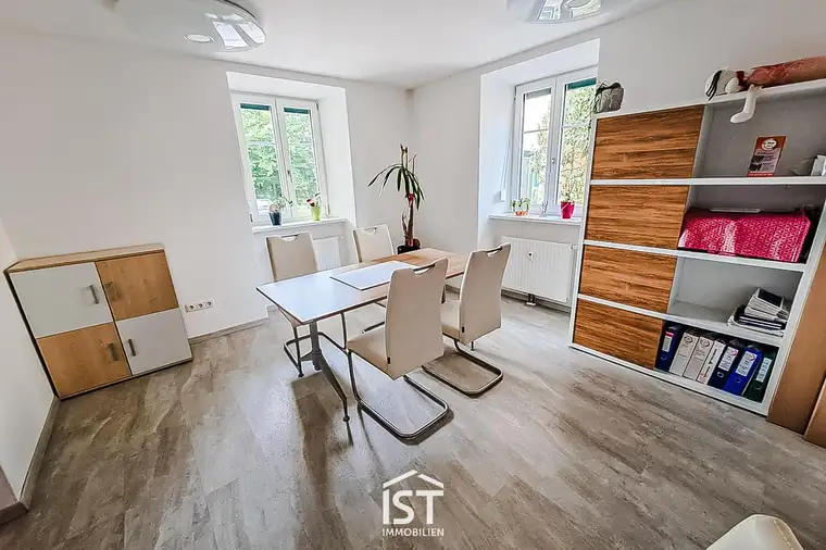 Altheim - Büro/Praxis mit zwei getrennten Räumen