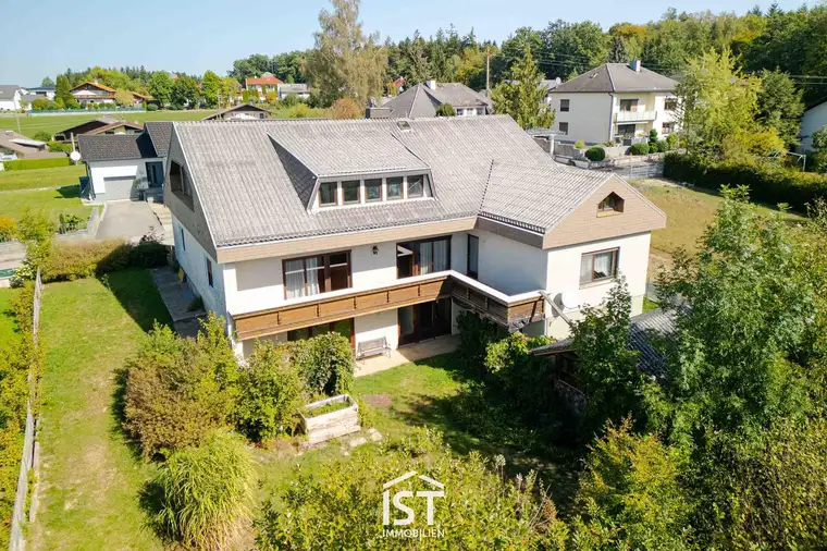 Burgkirchen - Vollunterkellerter Bungalow mit ausbaufähigem Dachgeschoss