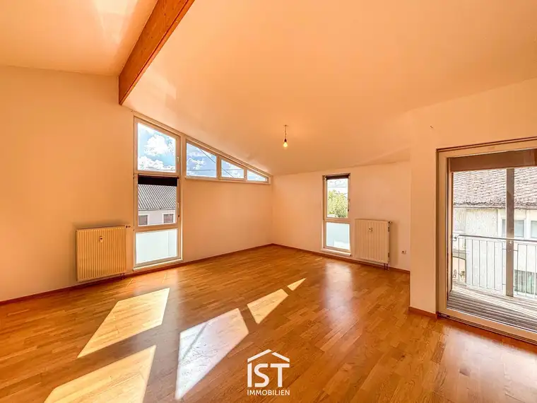 Altheim - Großzügige 2-Zimmer-Wohnung mit Balkon