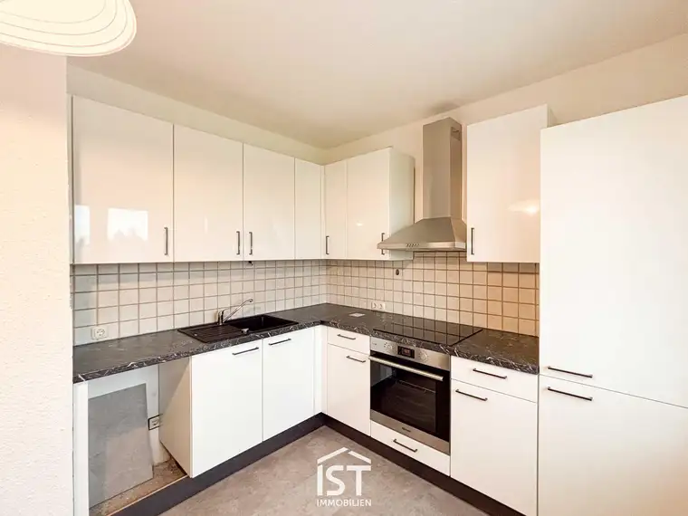 Altheim - Ruhig gelegene 3-Zimmer-Wohnung mit Loggia 