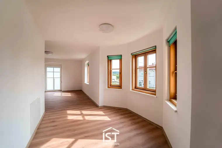 Geinberg / Moosham - Moderne 2-Zimmer-Wohnung mit Balkon und Stellplatz