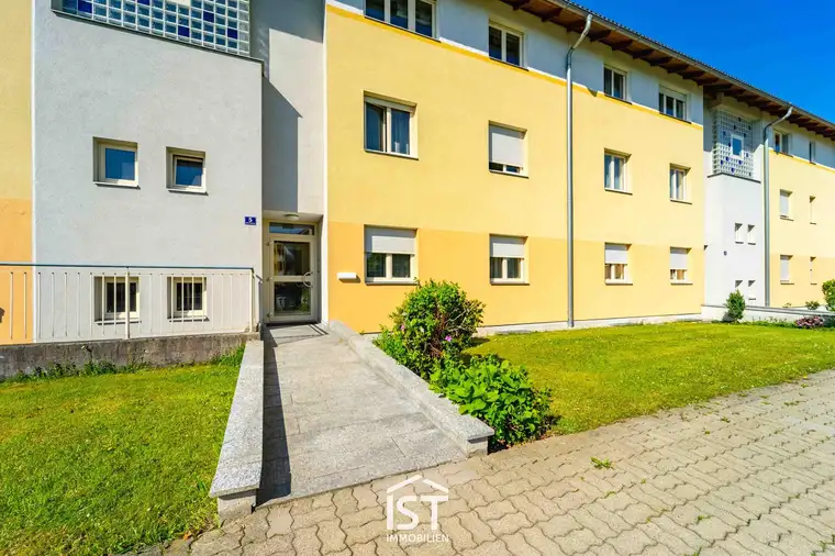 Ried i. I. - 4-Zimmer-Erdgeschosswohnung mit Tiefgaragenstellplatz