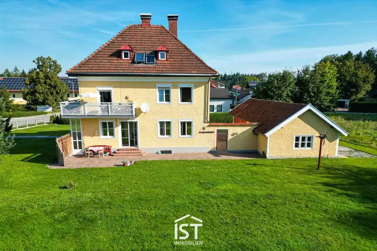 Gilgenberg am Weilhart - Kleine Villa auf großzügigem Grundstück