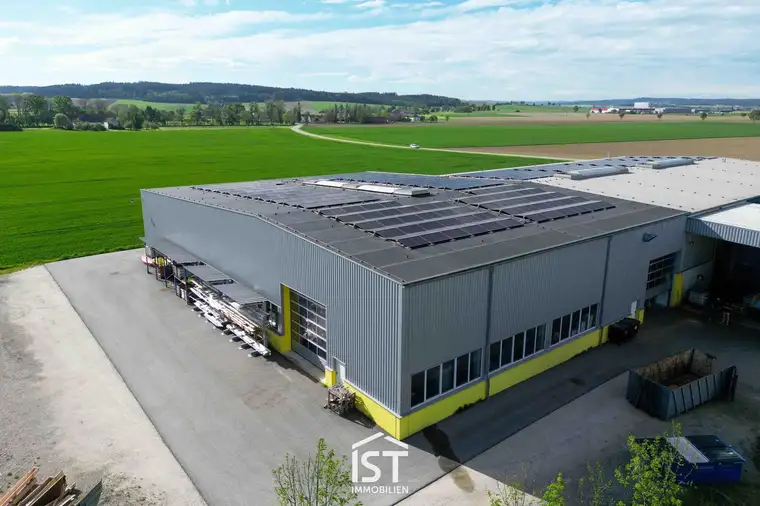 Geinberg/Moosham - Lagerhalle in verkehrsgünstiger Lage