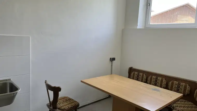 Lagerhalle Nähe Gewerbegebiet Emprechting zu vermieten