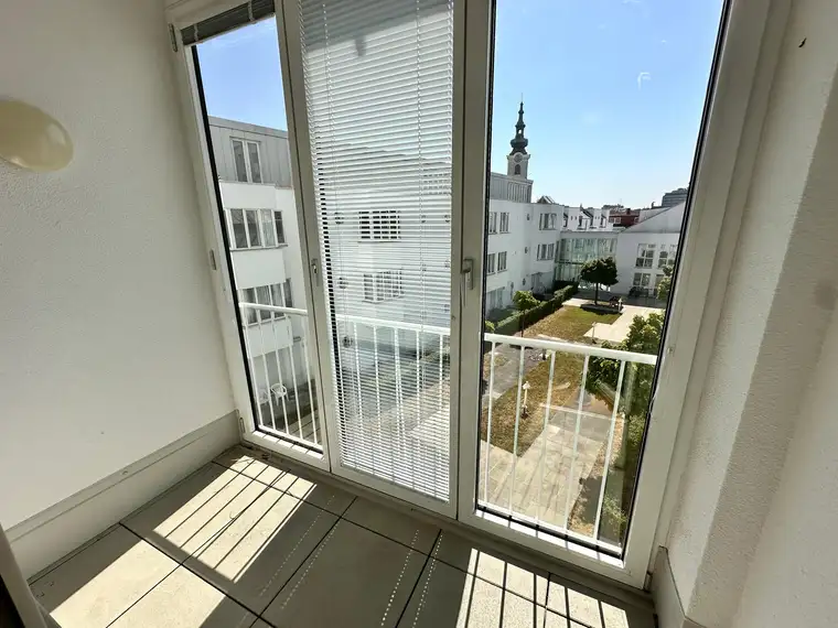 Hochwertig ausgestattete Garconniere mit Balkon nähe Ars Electronica Center