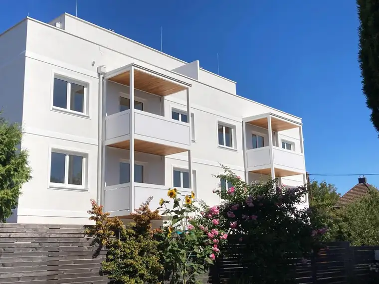 Bauträgerprojekt - Erstbezug - 2 - Raumwohnung inkl. Einbauküche - großzügiger Grundriss