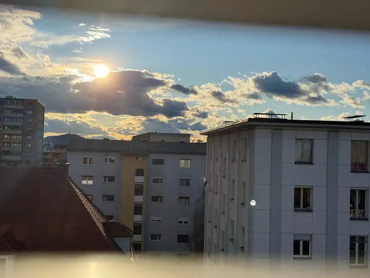 Klagenfurt - zentrale Anlegerwohnung (unbefristet vermietet) im 5.OG mit Lift &amp; super Ausblick