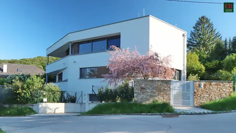 Mediterrane Architektenvilla in erhabener Lage!