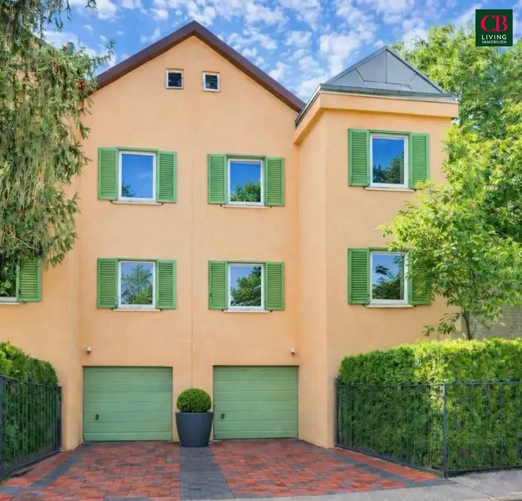 Stylische Doppelhaushälfte mit Wintergarten, Terrasse und Gartenlounge