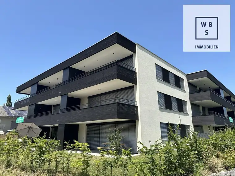 Sehr schöne 2-Zimmer-Wohnung mit großzügiger Terrasse in ruhiger Lage in Höchst