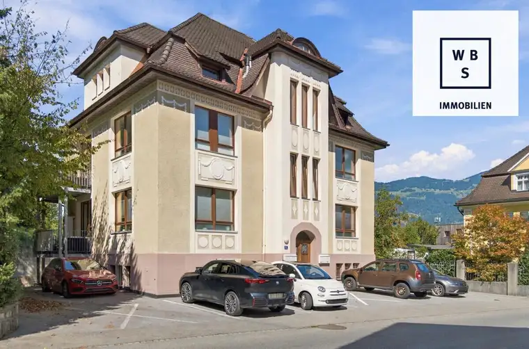 Historisches Wohnhaus mit 4 Einheiten in zentraler Lage