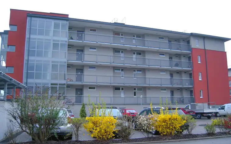 00642 00074/ 3-Zimmerwohnung in Kupferstraße 3