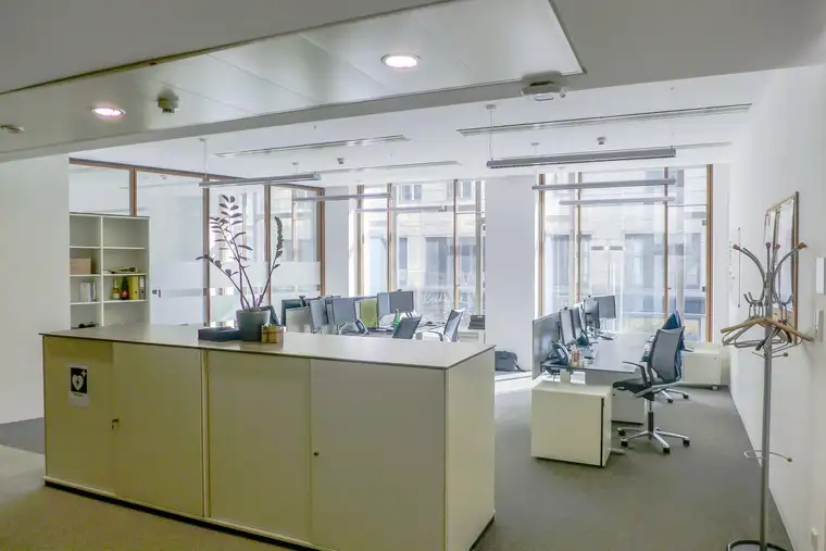 Zentrale Bürofläche in repräsentativem Jugendstilgebäude - 413m² - Nähe Rotenturmstrasse