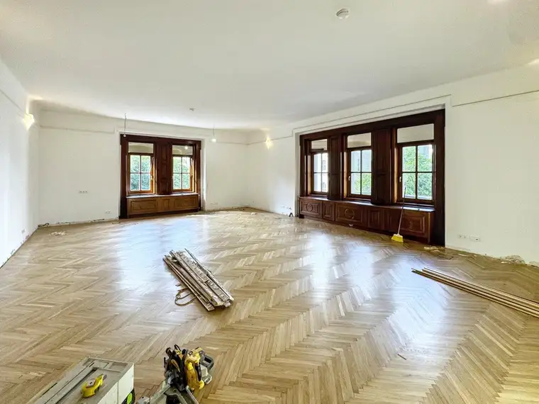 Repräsentatives Büro - 3 Räume - im historischen Stil - Alte Börse
