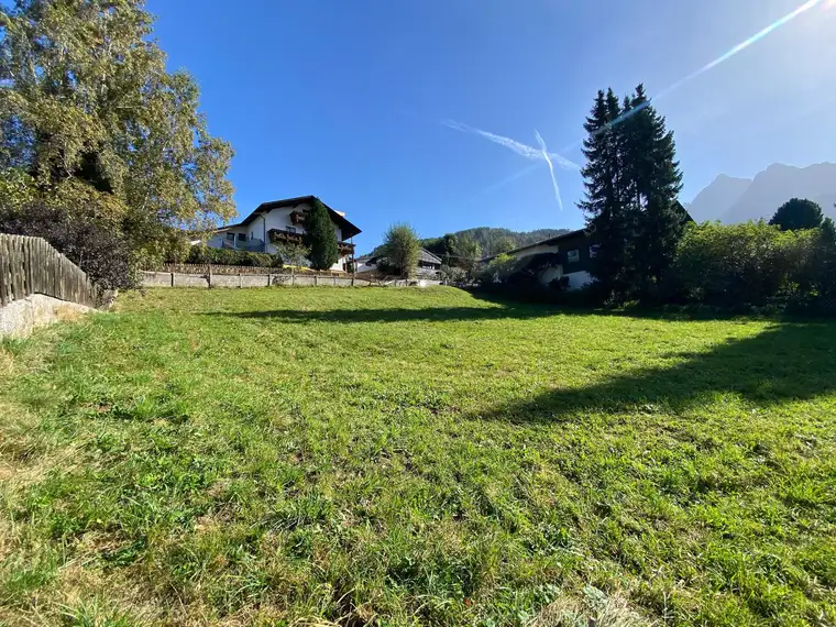Baugrundstück in schöner, sonniger Aussichtslage von Mieders (vorderes Stubaital) zu verkaufen