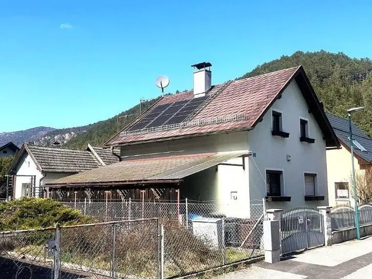 Gediegenes Landhaus in malerischer Umgebung – Nähe Wiener Neustadt und Wien