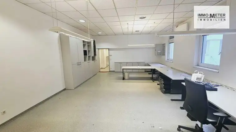 Büroräumlichkeiten in zentraler BESTLAGE in 1120 Wien - U-Bahn Nähe (Niederhofstraße U6)