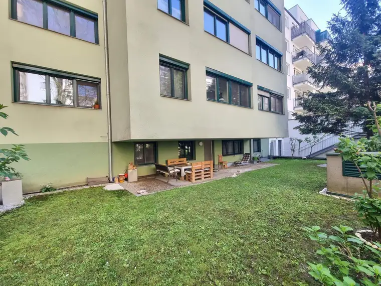 Familienfreundliche Erdgeschosswohnung, top gepflegt - Gartennutzung gestattet