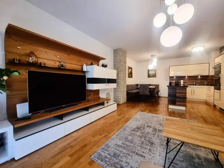 Provisionsfrei: Gartenmaisonette mit Reihenhaus-Charakter in Innenhoflage – Ihr neues Zuhause!