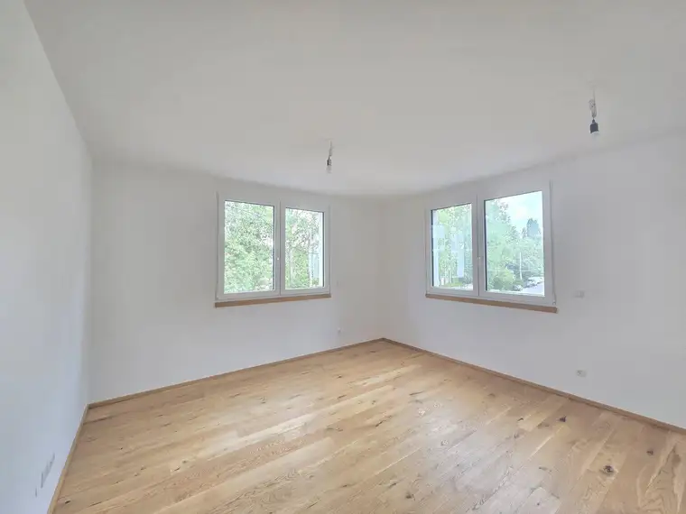 Neubau-Erstbezug | Modernes Wohnen mit Loggia &amp; Garten