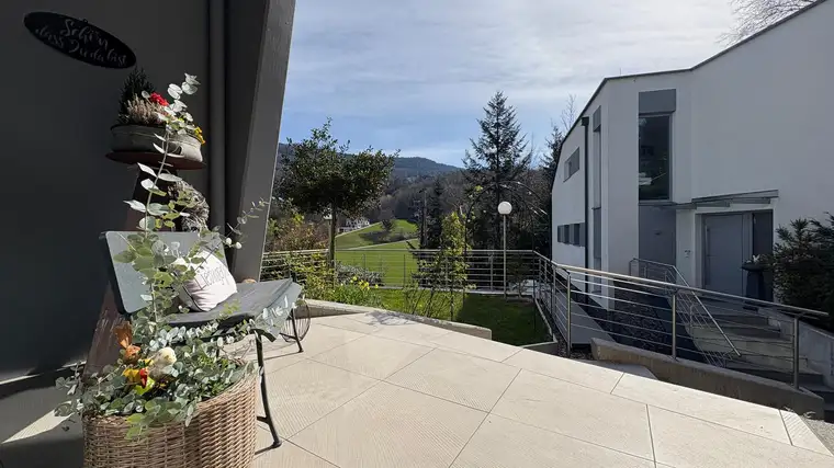 Sharon Jürgens, JÜRGENS+JÜRGENS IMMOBILIEN