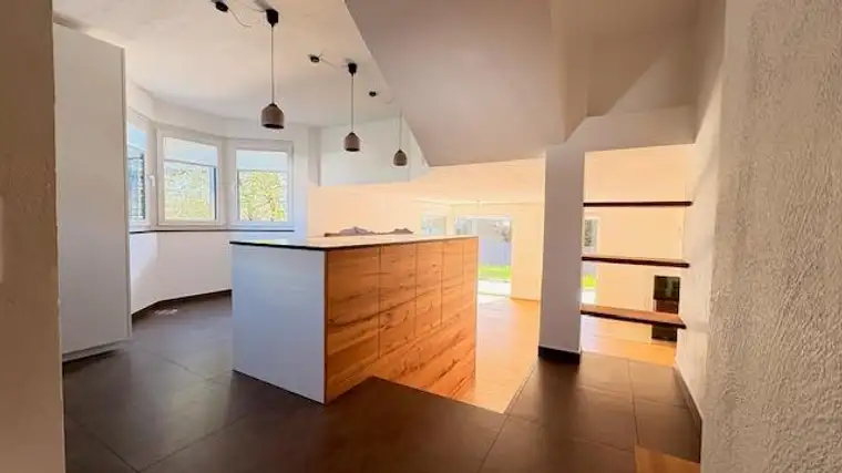 Doppelhaushälfte – tolles Design – tolle Lage am Stadtrand Süd