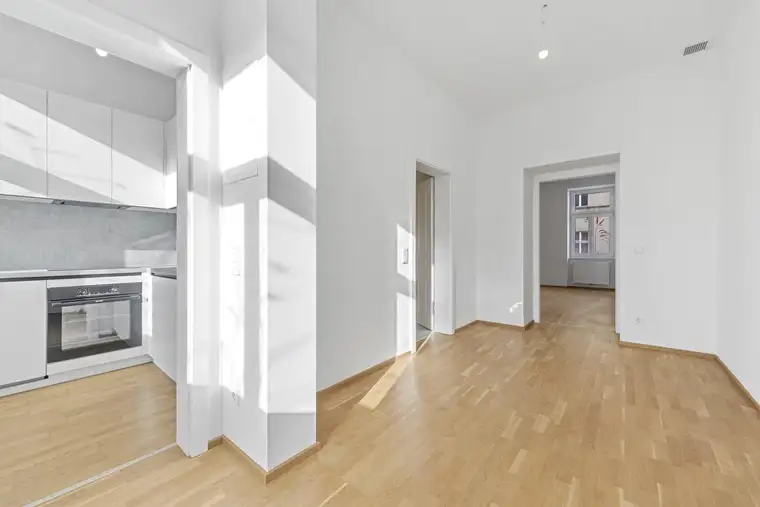 VDG18 - Sanierte 1.5-Zimmer-Altbauwohnung mit Charme - TOP 25