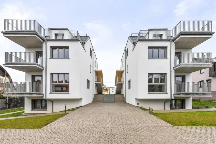 Speisinger Straße 122–124 - Büro oder Praxisfläche - Haus 124 - Top 1