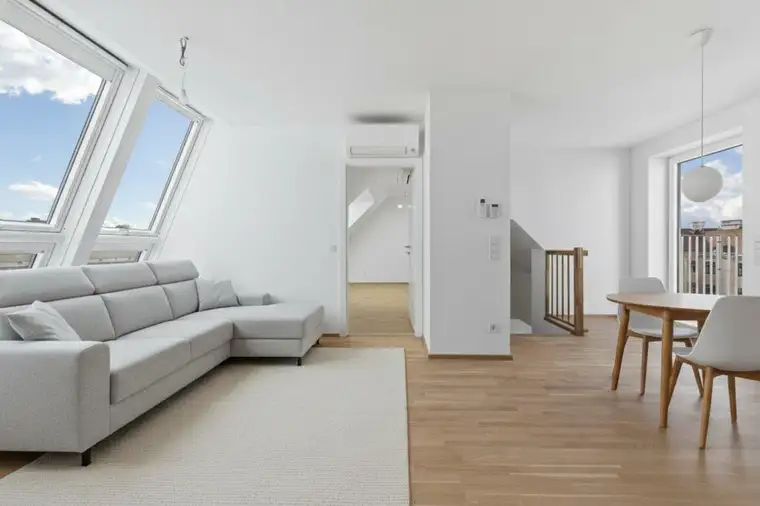 VDG18 - Lichtdurchflutete 3-Zimmer-DG-Wohnung mit Terrasse - TOP 36