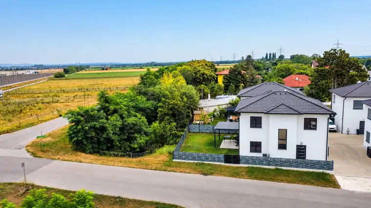 Provisionsfrei! Perfekt für Familien! Modern, Grünlage, 5 Zimmer und sehr energieeffizient!