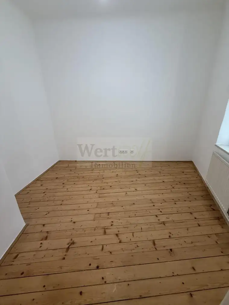 Wohnung im Herzen von Mödling am Beginn der Fußgängerzone zu mieten!